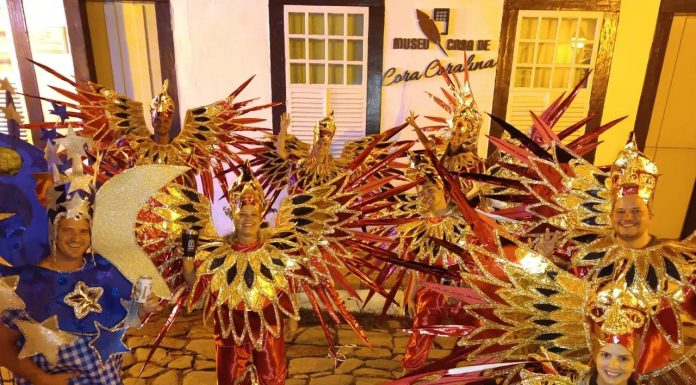 Samba, blocos e tradição: o Carnaval goiano que você precisa conhecer