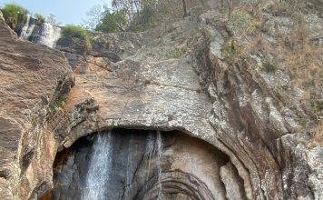 Cachoeira em forma de caracol? Conheça essa maravilha escondida na Chapada dos Veadeiros