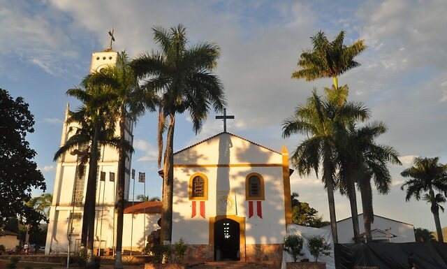 Niquelândia: terra da maior romaria de Goiás e paraíso do turismo ecológico Niquelândia: terra da maior romaria de Goiás e paraíso do turismo ecológico