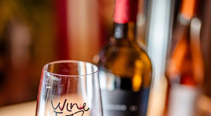 Pirenópolis recebe 3º Festival de Vinho e Jazz com mais de 70 rótulos e shows gratuitos; veja a programação