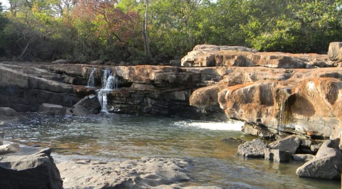 Turismo em Doverlândia: um refúgio com rios, grutas e quedas d’água em Goiás