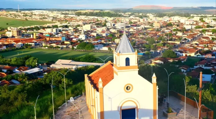 Catalão lidera ranking das cidades mais felizes de Goiás em 2025