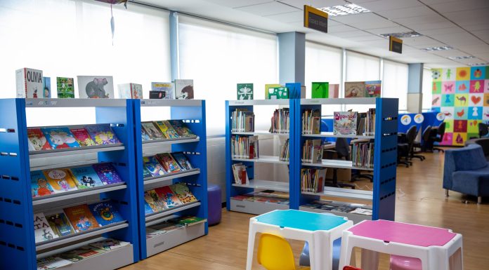 Sesc Goiás promove programação literária gratuita em abril com atividades em várias cidades