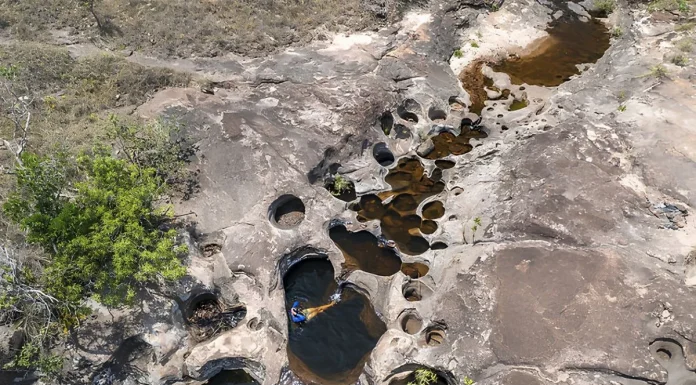 Cidade goiana de pouco mais de 3 mil habitantes guarda uma das configurações territoriais mais raras do Brasil