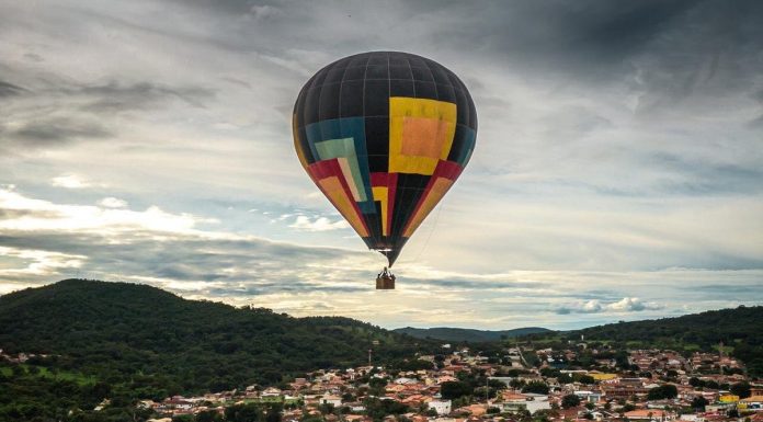 Voo de balão em Pirenópolis entra novamente entre os melhores passeios do mundo pelo Tripadvisor
