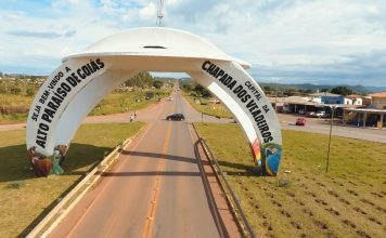 Alto Paraíso de Goiás começa a cobrar taxa ambiental de R$ 20 de turistas na Chapada dos Veadeiros