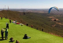 Mirante da Serra de Jaraguá: vista panorâmica e voo livre a 121 km de Goiânia